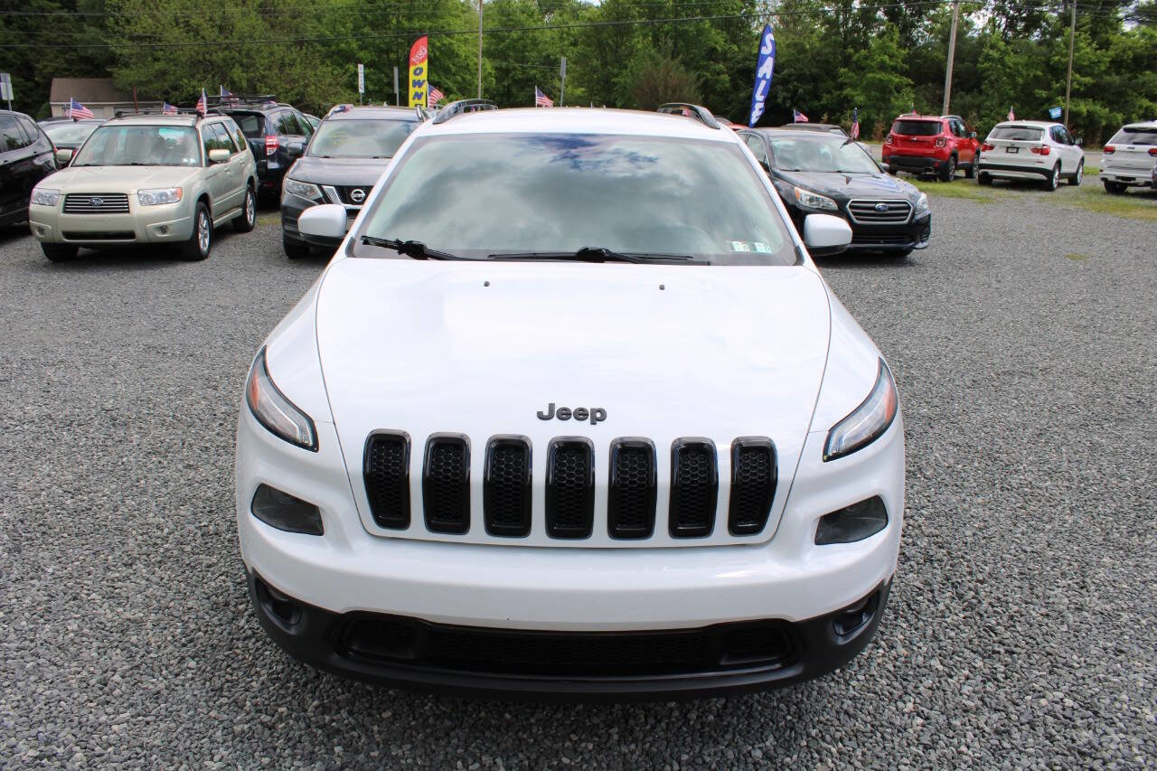Used 2016 Jeep Cherokee High Altitude AWD/4WD image 3