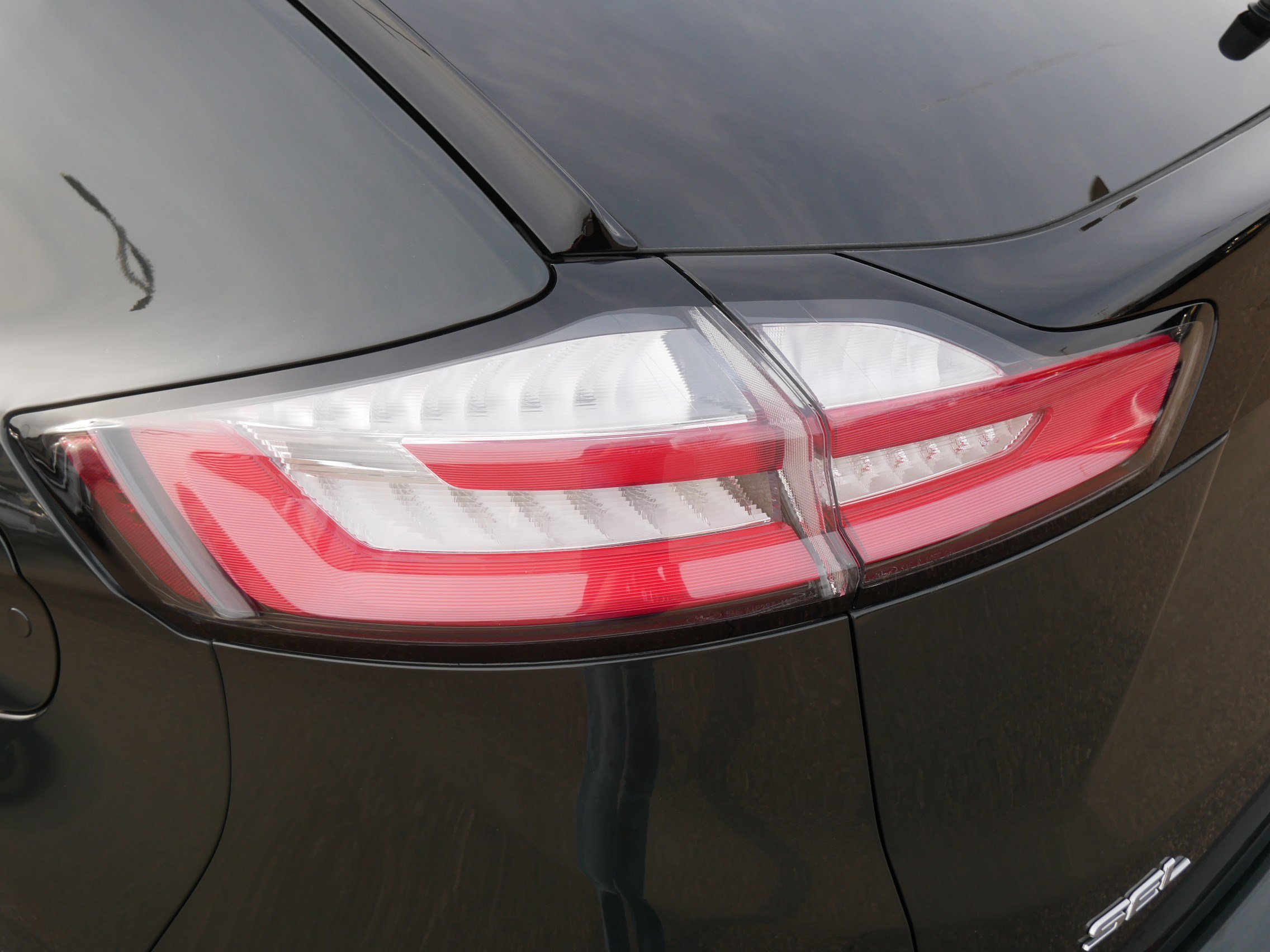 Certified 2023 Ford Edge SEL image 17