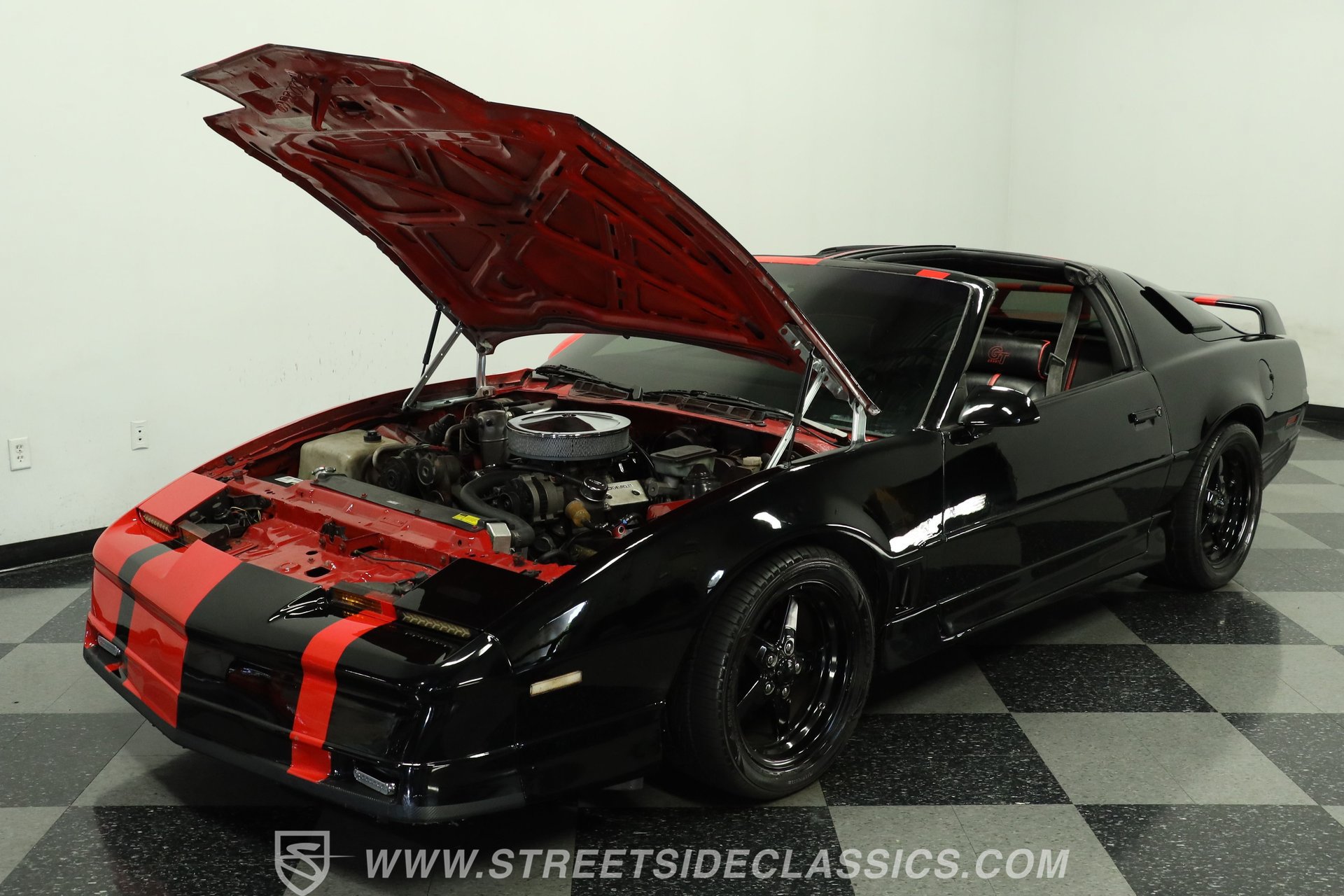 Used 1989 Pontiac Firebird Trans Am RWD image 30