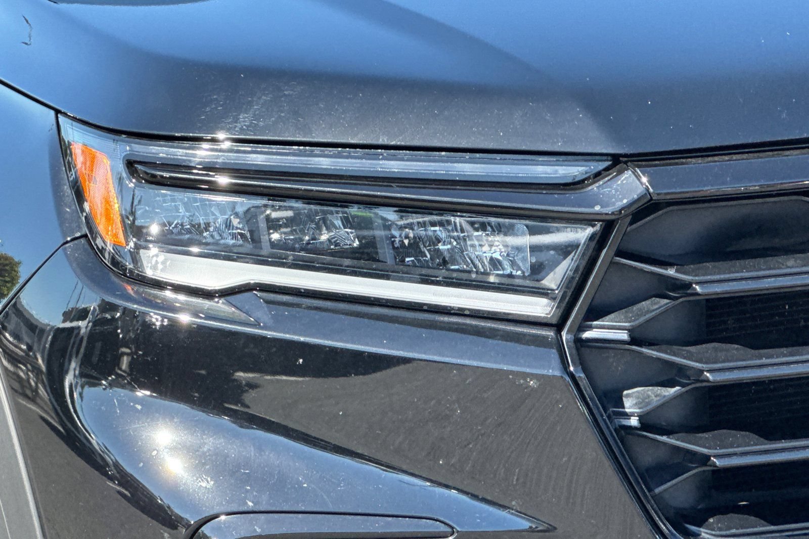 Used 2025 Honda Pilot Black Edition image 43