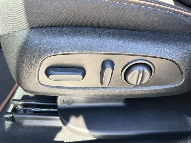 Certified 2023 GMC Acadia AT4 image 26