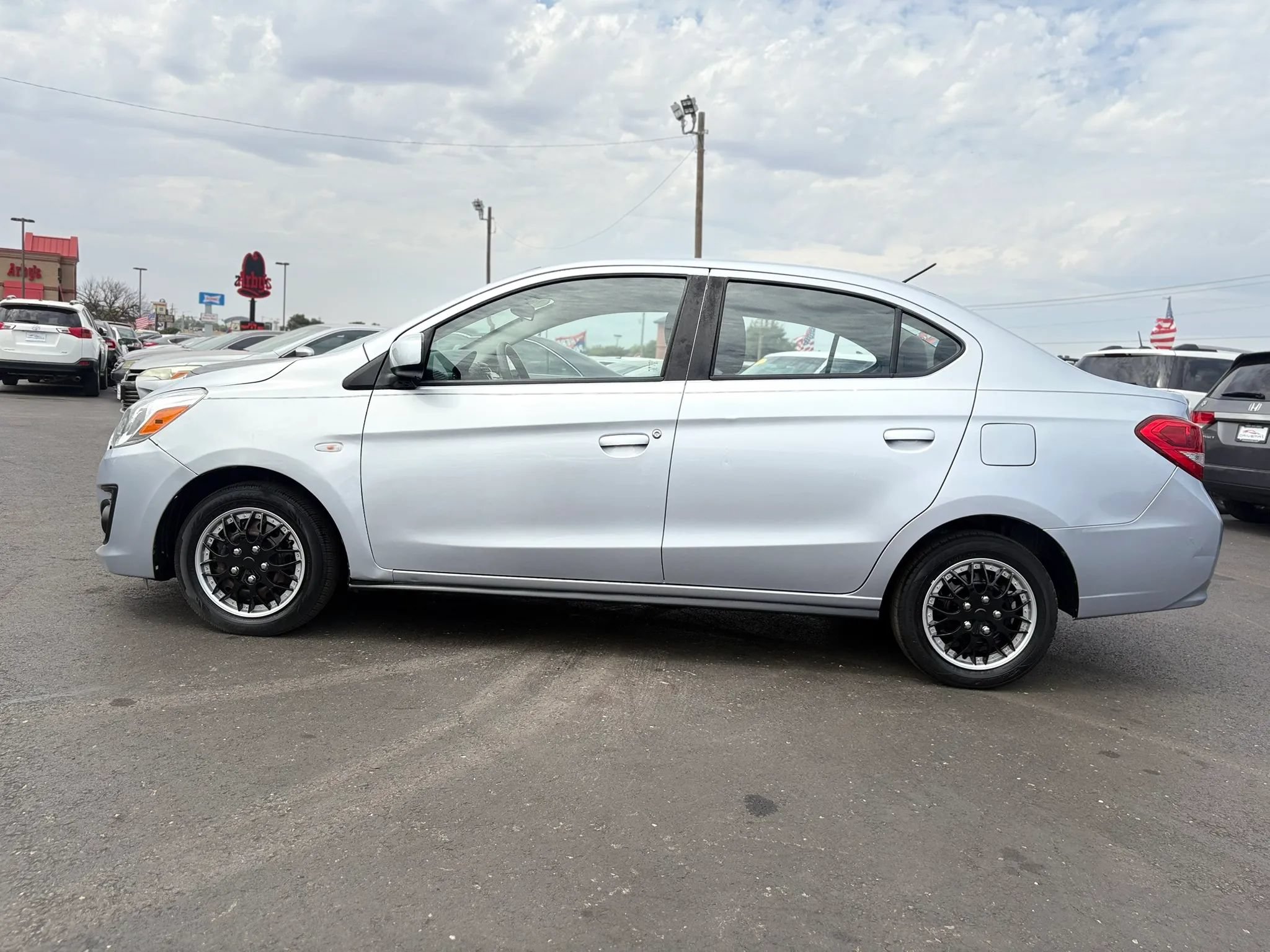 Used 2020 Mitsubishi Mirage G4 ES FWD image 6