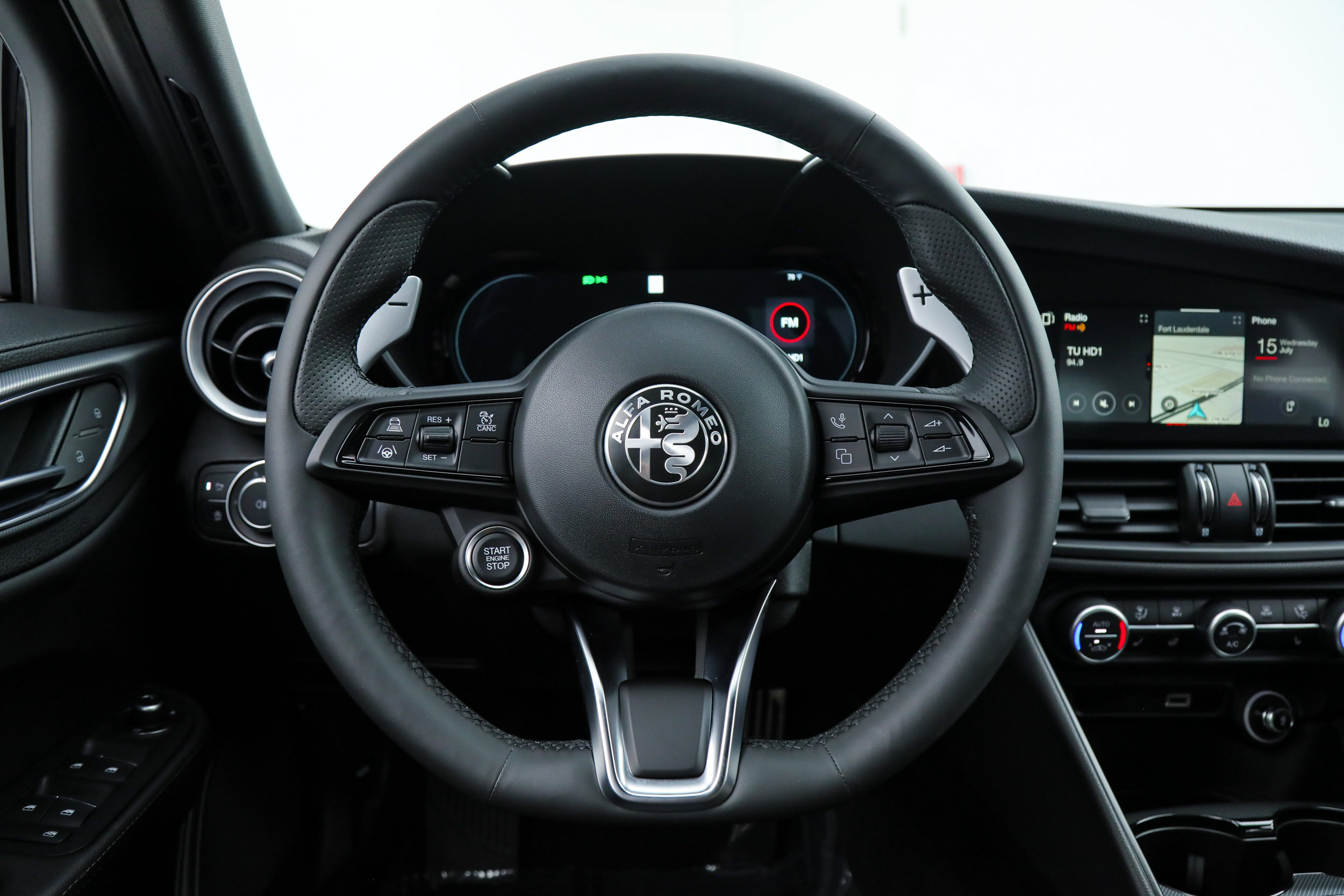 New 2026 Alfa Romeo Giulia w/ Driving Assist Package RWD image 18