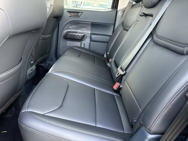 New 2026 Ford Maverick Lariat w/ Black Appearance Package AWD/4WD image 14