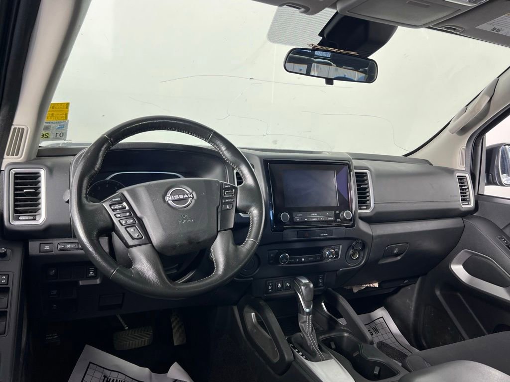 Used 2023 Nissan Frontier SV w/ SV Convenience Package image 18