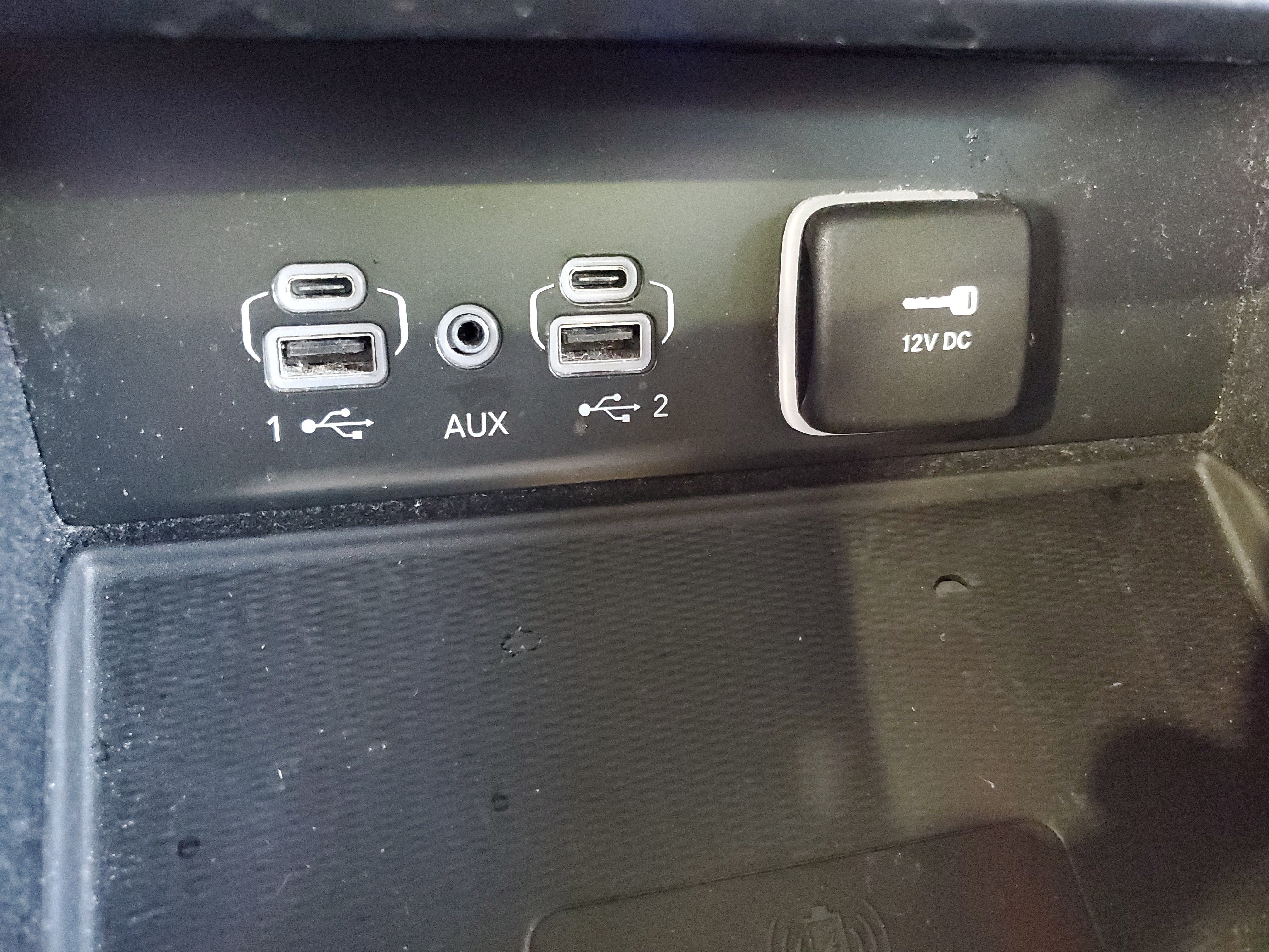 Used 2022 Jeep Grand Cherokee L Summit w/ Advanced Protech Group IV RWD image 29