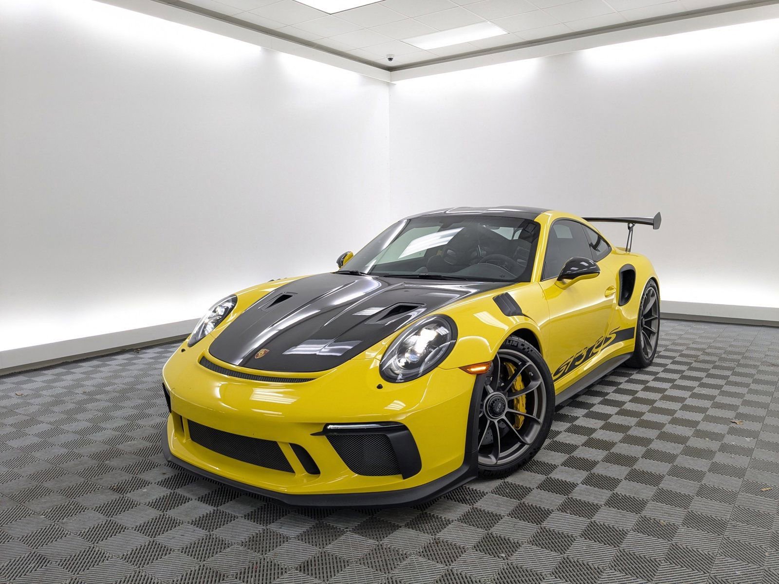 Used 2019 Porsche 911 GT3 RS w/ Weissach Package