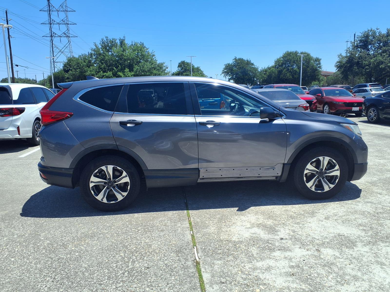 Used 2017 Honda CR-V LX image 10