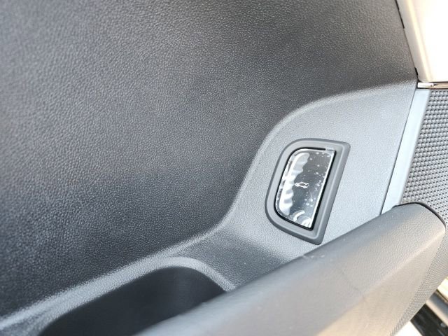 New 2026 Cadillac Lyriq V w/ LPO, Floor Liner Package image 18