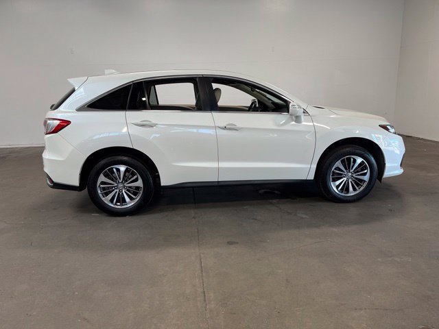 Used 2017 Acura RDX w/ Advance Package FWD image 2