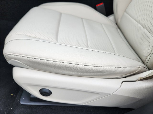 New 2025 Mercedes-Benz GLS 450 4MATIC image 9