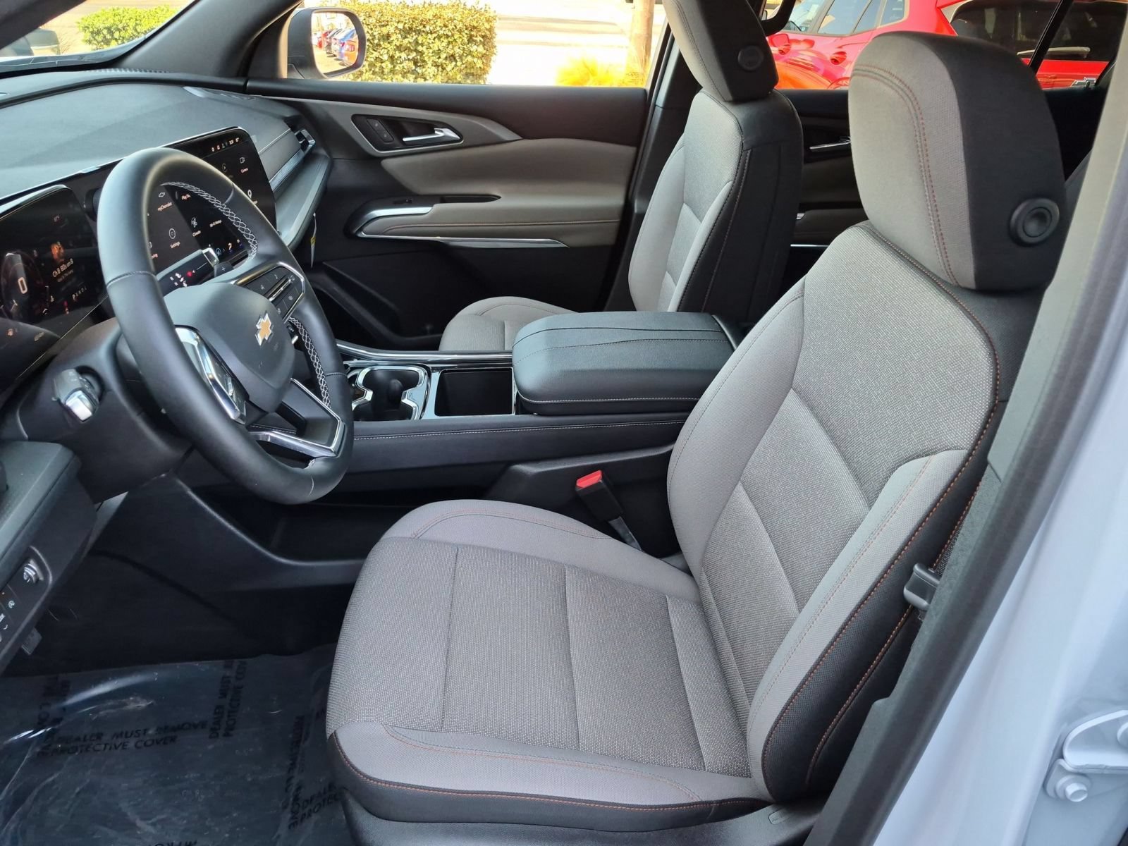 Used 2026 Chevrolet Traverse LT w/ Driver Confidence Package FWD image 21