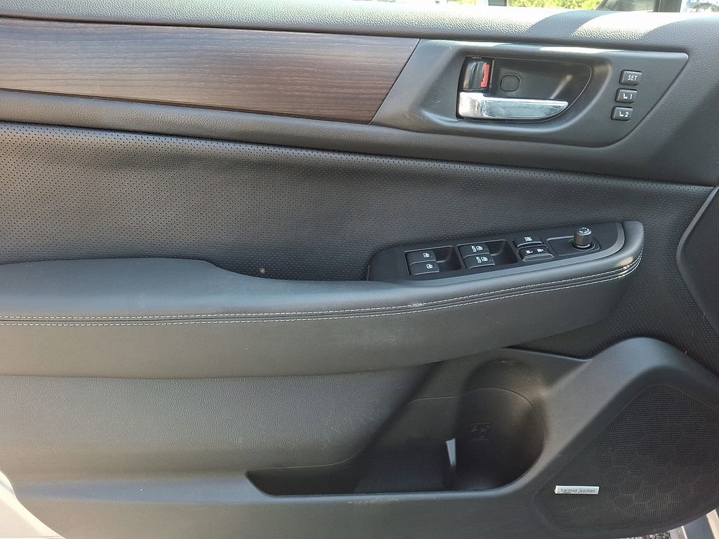 Used 2015 Subaru Legacy 2.5i Limited image 13