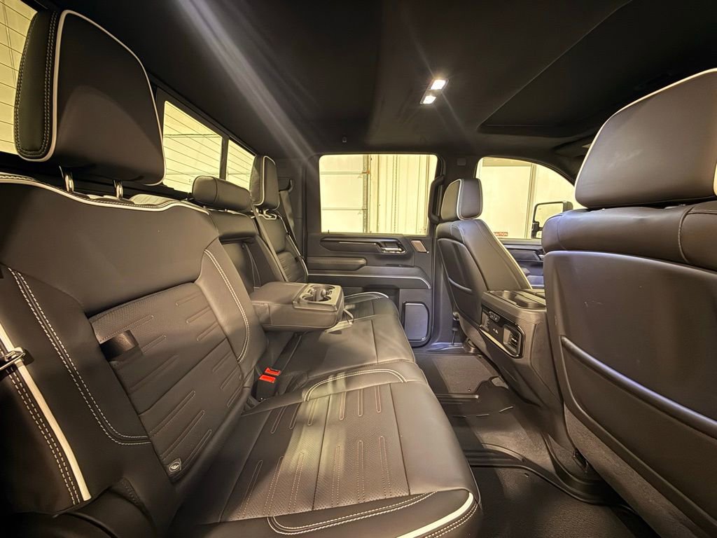 Used 2026 GMC Sierra 2500 AT4X image 34