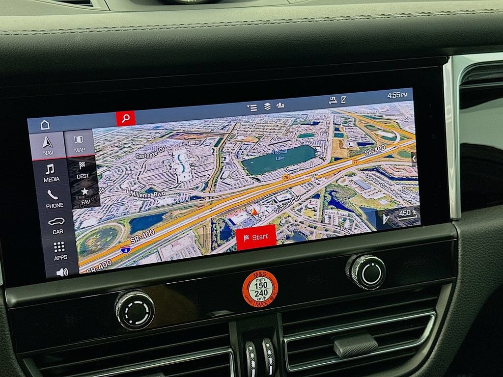 Certified 2025 Porsche Macan S AWD/4WD image 16