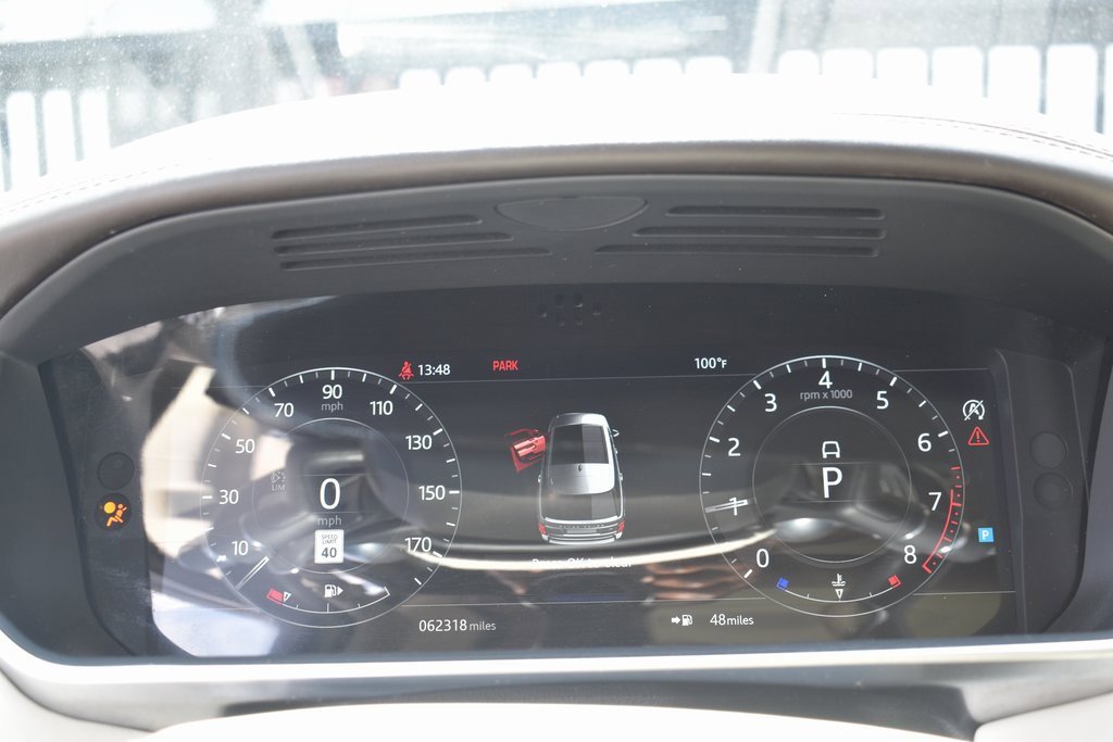 Used 2019 Land Rover Range Rover Autobiography image 9