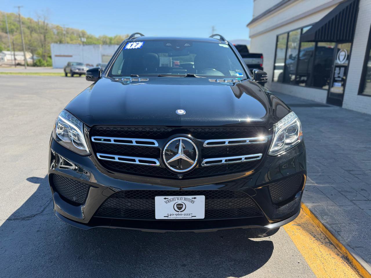 Used 2017 Mercedes-Benz GLS 550 4MATIC image 7