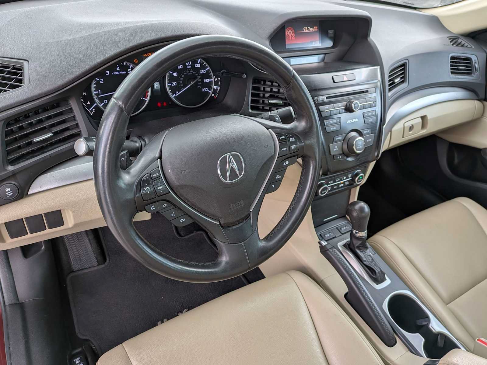 Used 2016 Acura ILX FWD image 2
