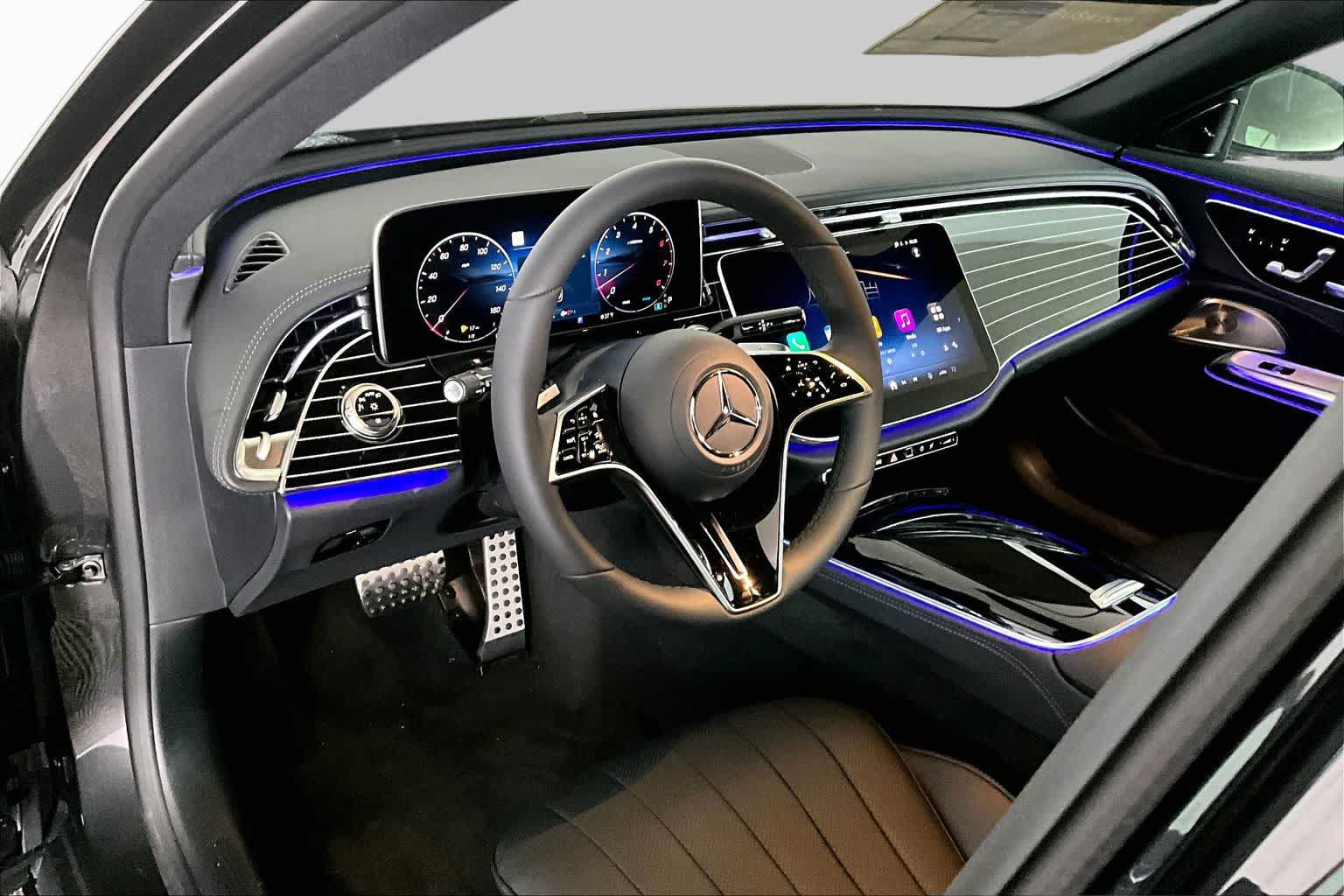 New 2026 Mercedes-Benz E 450 4MATIC All-Terrain Wagon image 10
