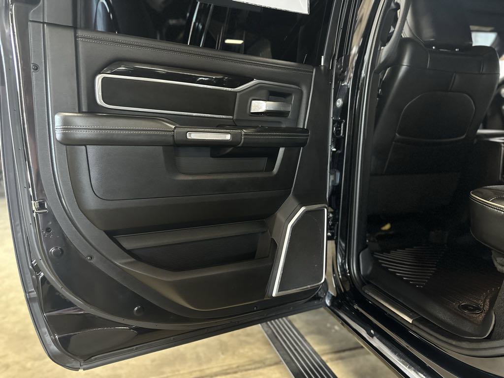 Used 2019 RAM 2500 Laramie image 30