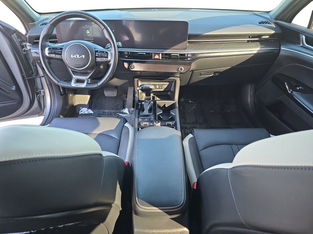 Used 2025 Kia K5 GT-Line image 11