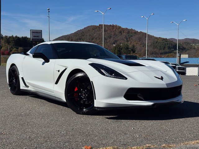 Used 2015 Chevrolet Corvette Stingray Coupe RWD image 28