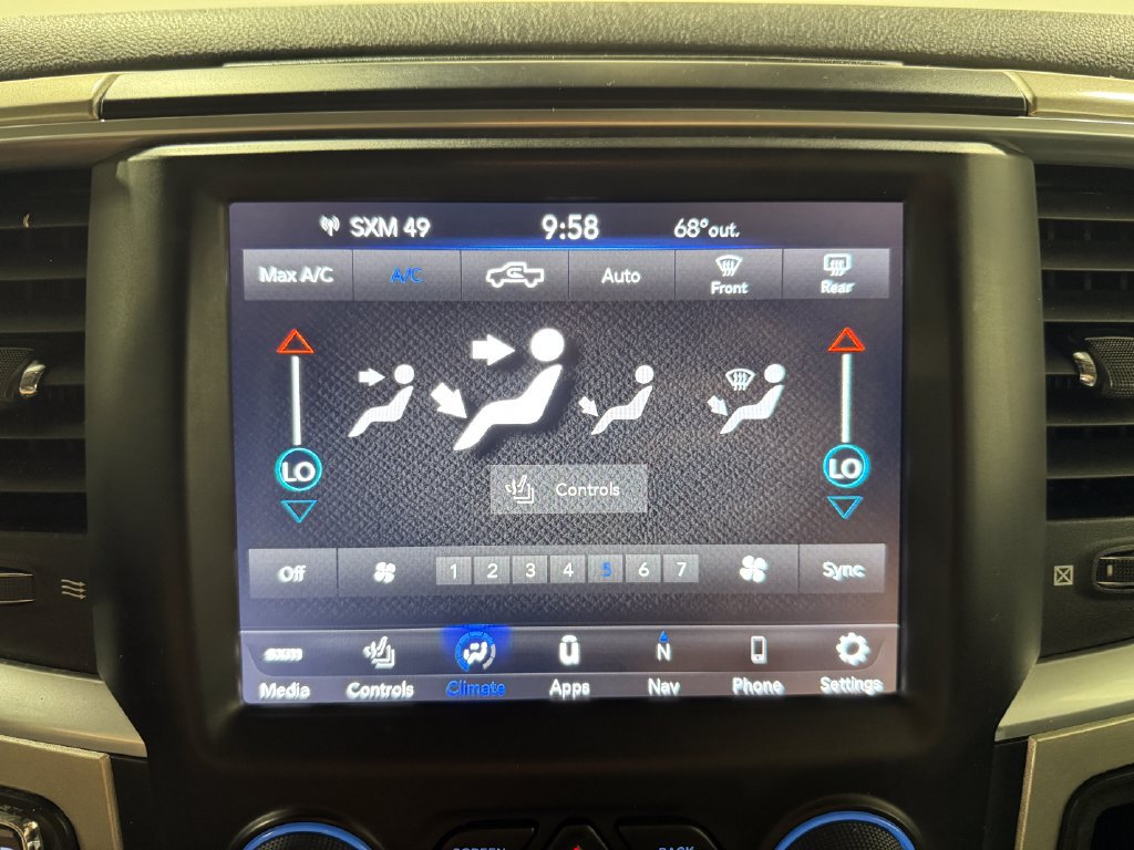 Used 2019 RAM 1500 Warlock AWD/4WD image 37