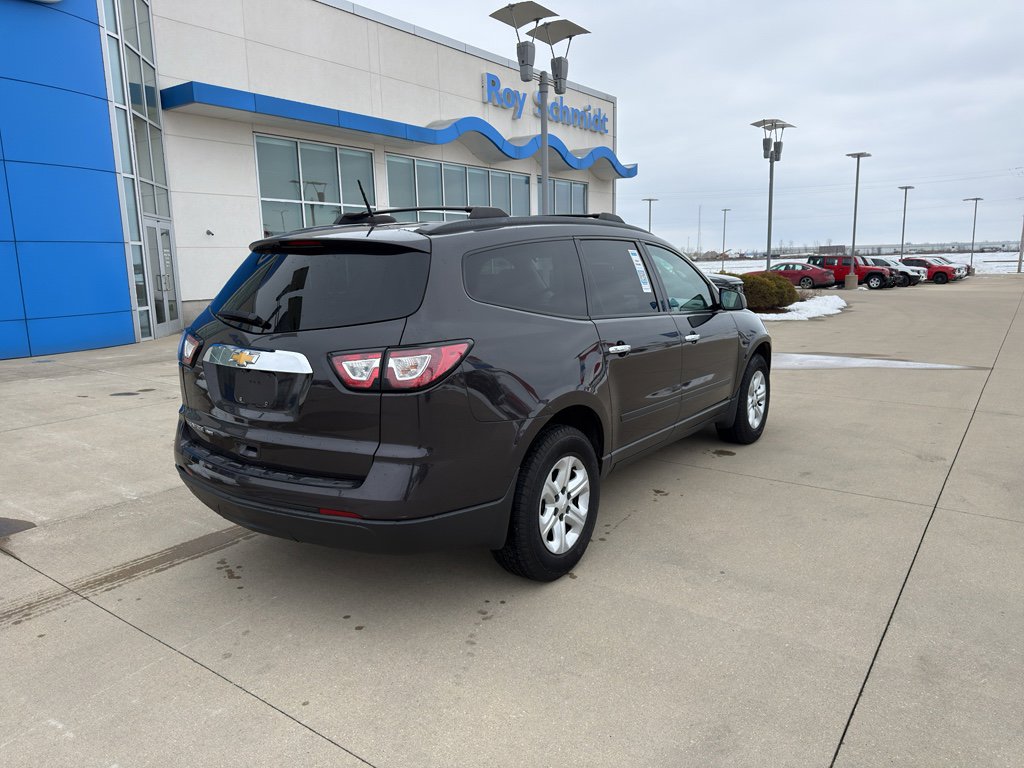 Used 2017 Chevrolet Traverse LS image 5