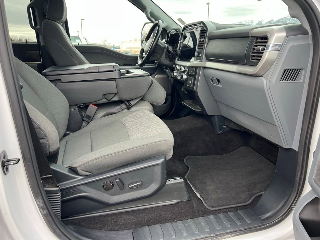 Used 2022 Ford F150 XLT w/ Equipment Group 302A High image 33