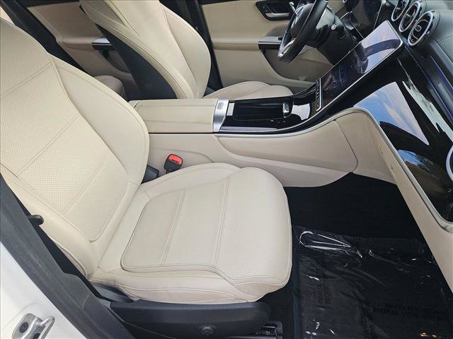 Used 2023 Mercedes-Benz GLC 300 image 19
