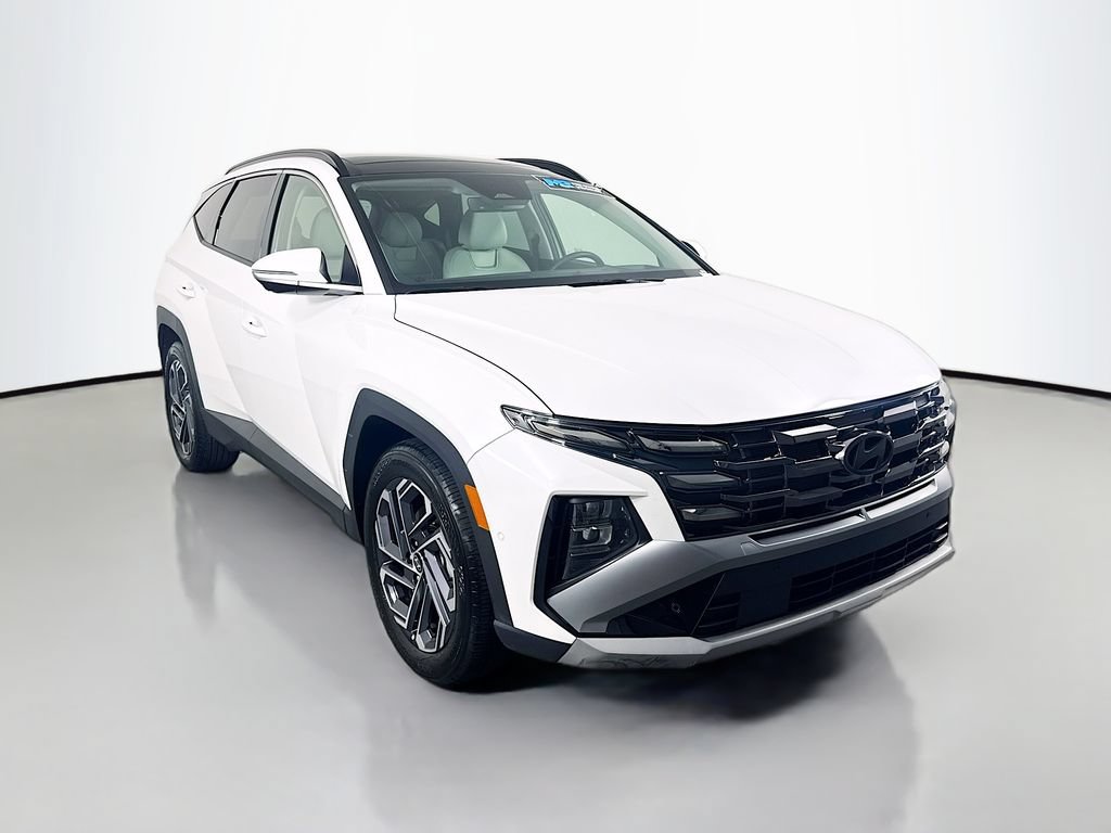 Used 2025 Hyundai Tucson Limited FWD image 3