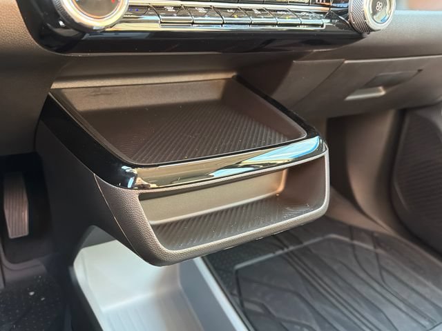New 2027 Chevrolet Bolt RS w/ LPO, All-Weather Package FWD image 31