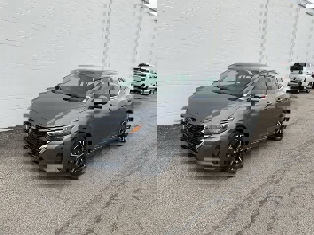 Used 2025 Nissan Sentra SV image 25