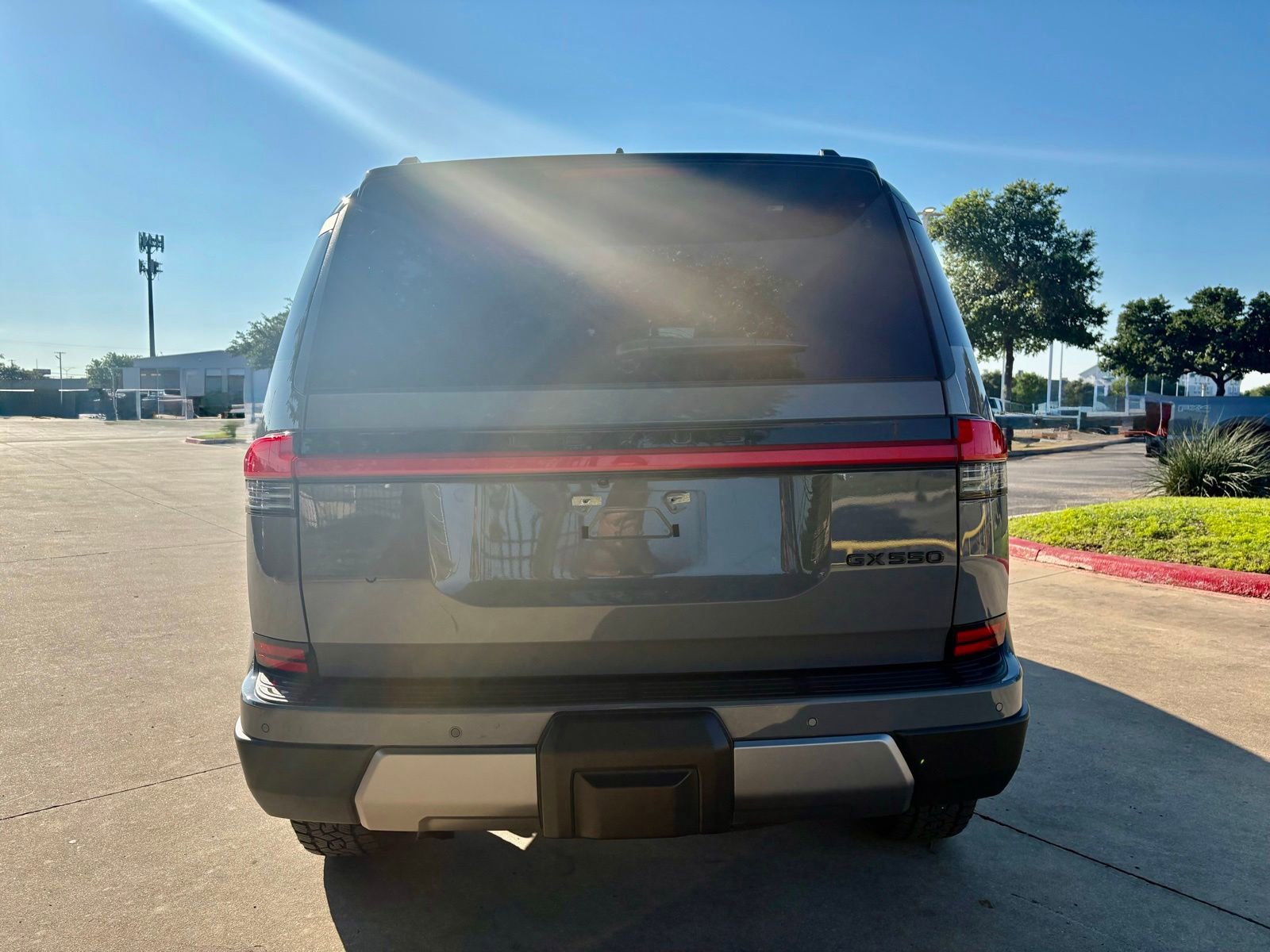 Used 2025 Lexus GX 550 AWD/4WD image 4