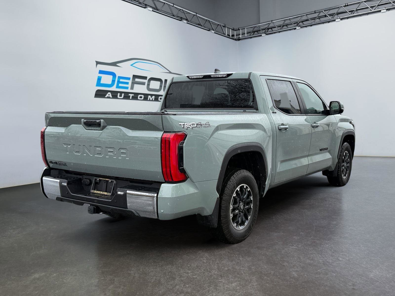 Used 2026 Toyota Tundra SR5 AWD/4WD image 3