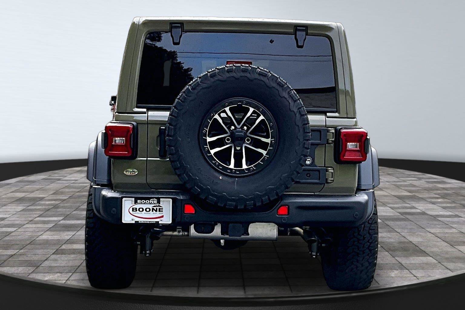 New 2026 Jeep Wrangler Unlimited Rubicon 392 w/ Quick Order Package 27X Moab AWD/4WD image 5