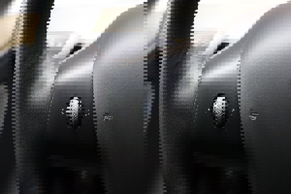 Used 2023 Tesla Model 3 Standard Range image 45