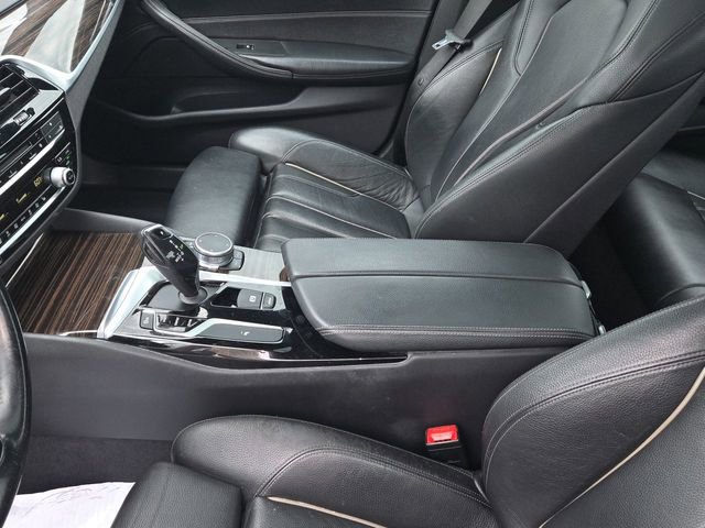 Used 2018 BMW 530i xDrive AWD/4WD image 21