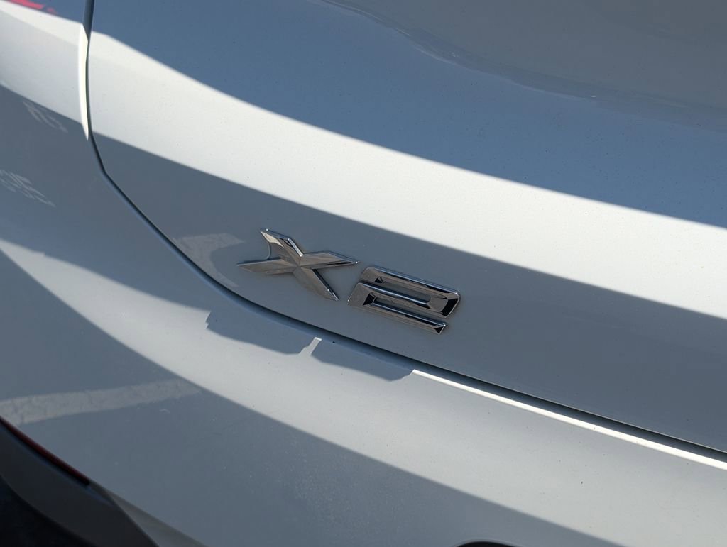 Used 2018 BMW X2 sDrive28i w/ M SportX Package FWD image 9