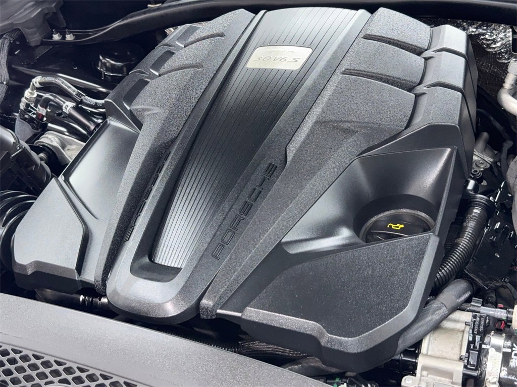 Used 2021 Porsche Macan S image 61