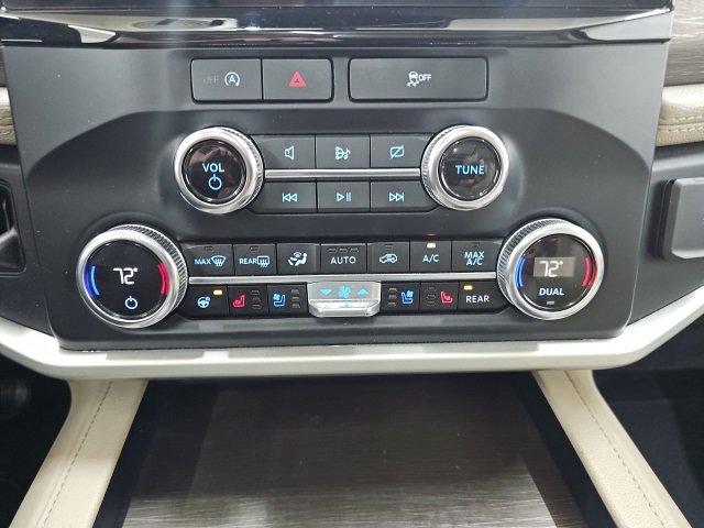 Used 2023 Ford Expedition Limited image 9