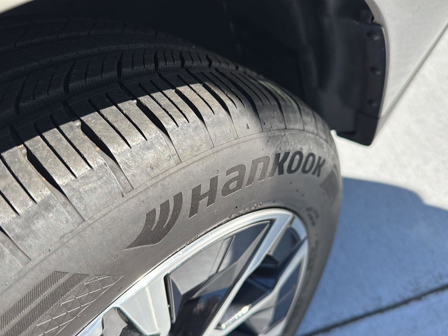 Used 2025 BMW X3 xDrive30i w/ Premium Package image 34