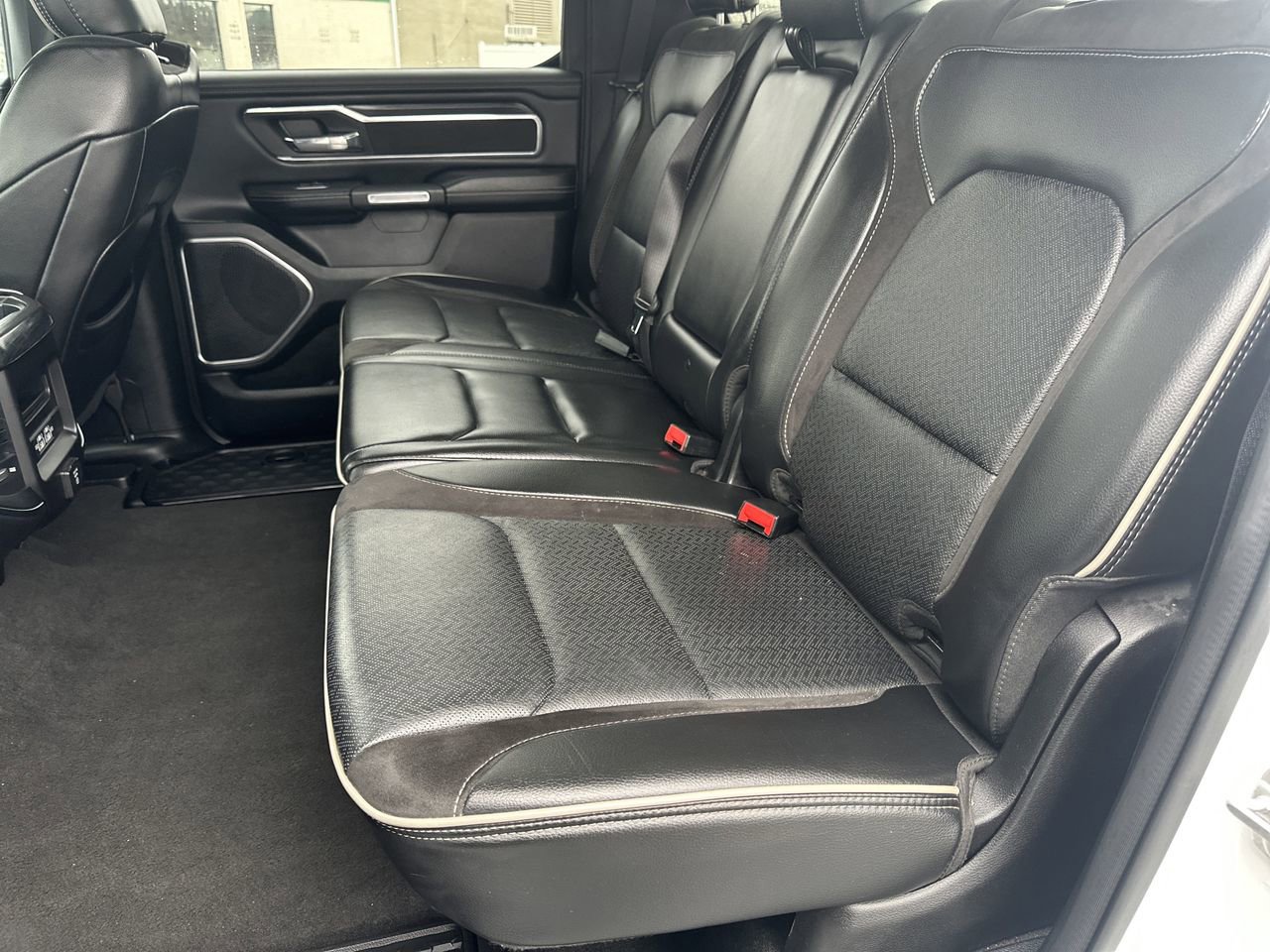 Used 2023 RAM 1500 Laramie image 23