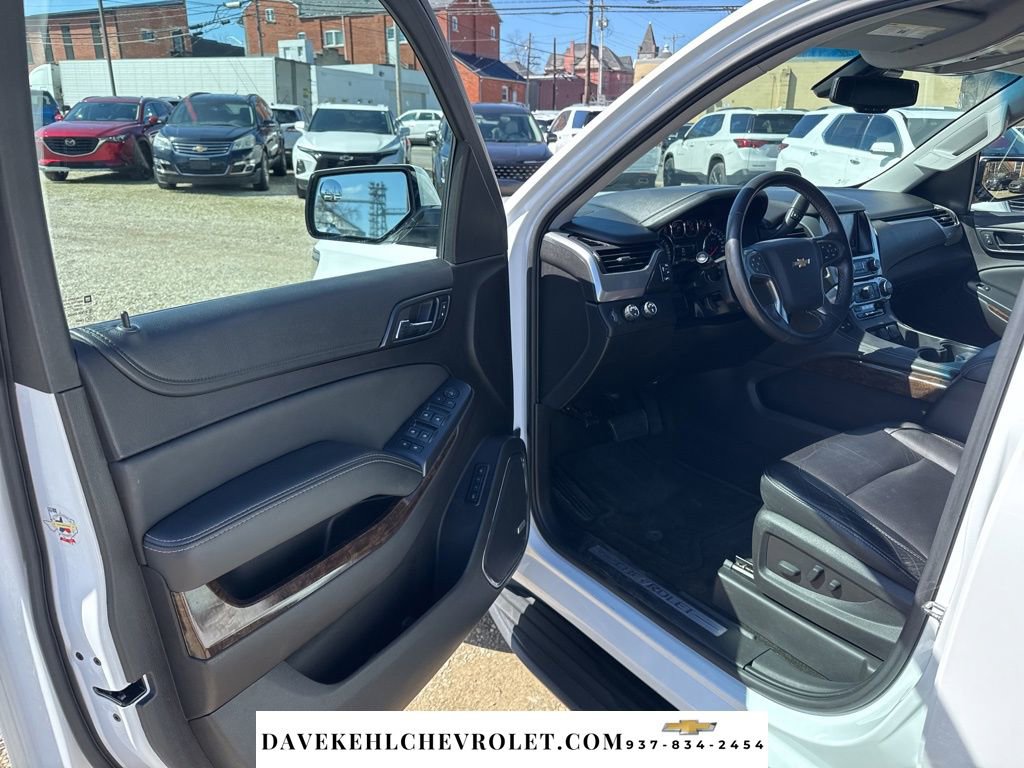Used 2016 Chevrolet Suburban LT image 15