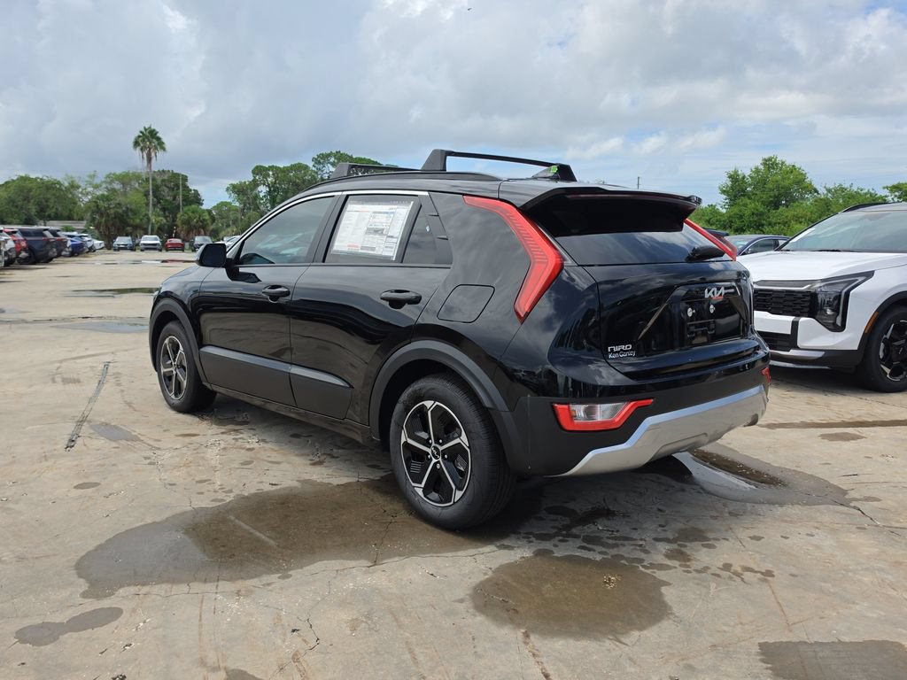 New 2026 Kia Niro EX FWD image 6