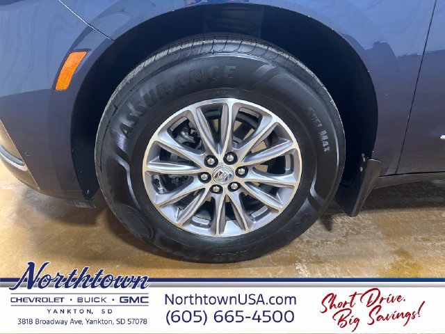 Used 2023 Buick Enclave Premium AWD/4WD image 12