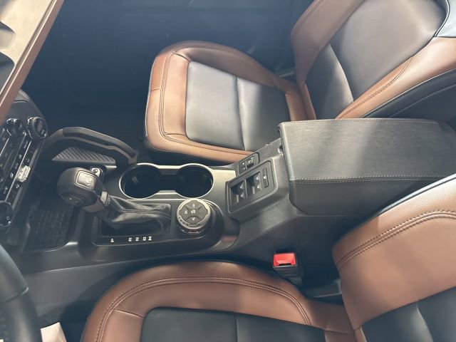 Used 2024 Ford Bronco Outer Banks AWD/4WD image 19