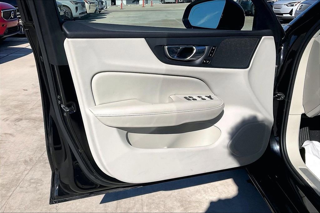 Certified 2024 Volvo S60 B5 Core image 23