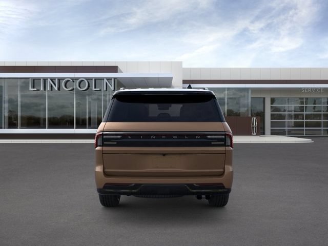 New 2026 Lincoln Navigator Black Label w/ Black Label Special Edition AWD/4WD image 5