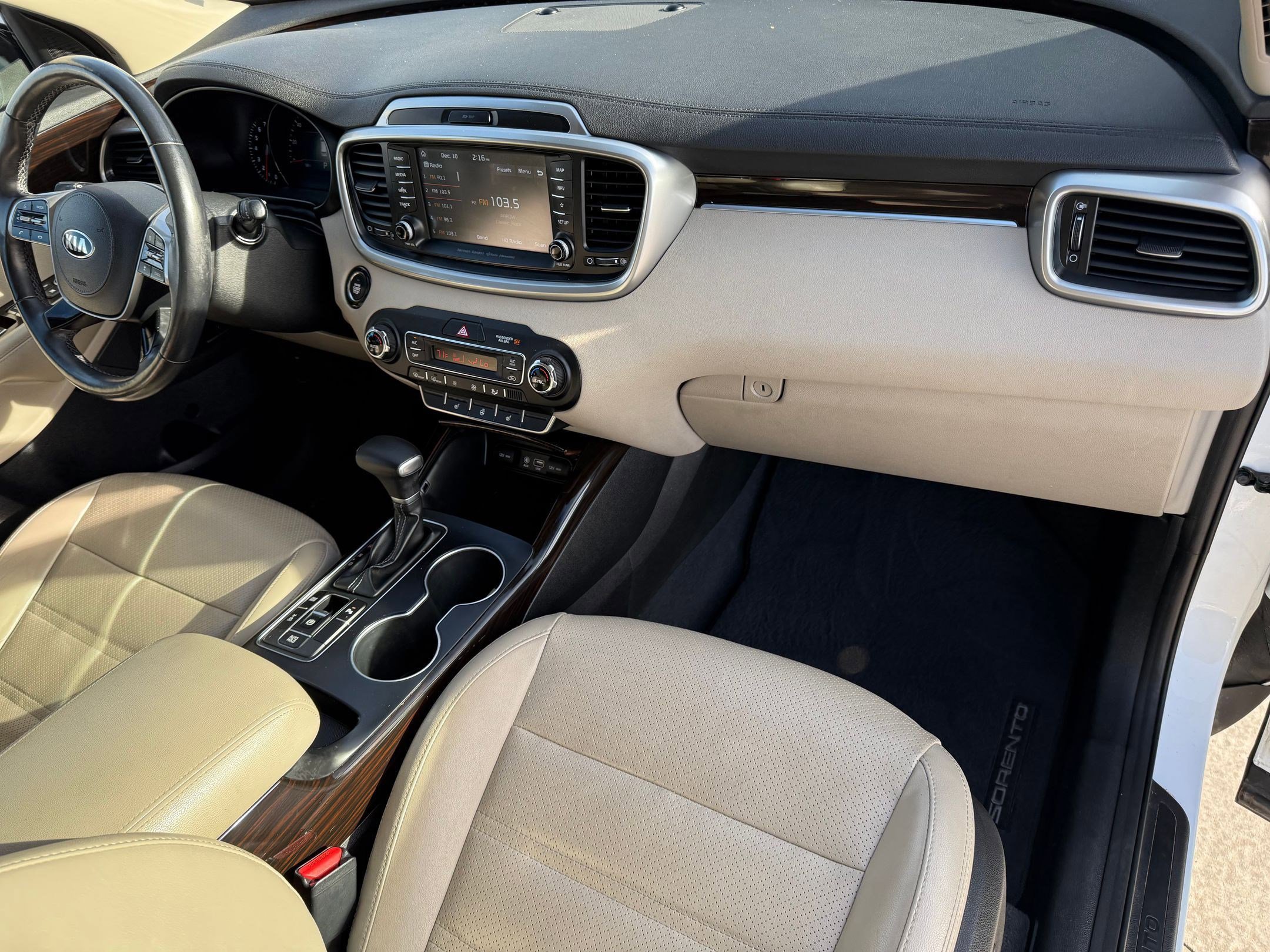 Used 2019 Kia Sorento EX w/ EX Touring Package image 31